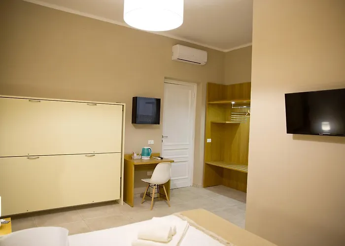 Alojamento de Acomodação e Pequeno-almoço Svevo Cosença